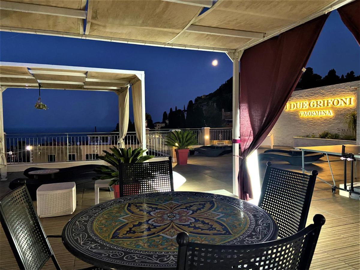 I Due Grifoni Studio Flat Taormina Dış mekan fotoğraf
