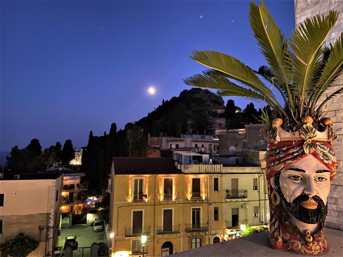 I Due Grifoni Studio Flat Taormina Dış mekan fotoğraf