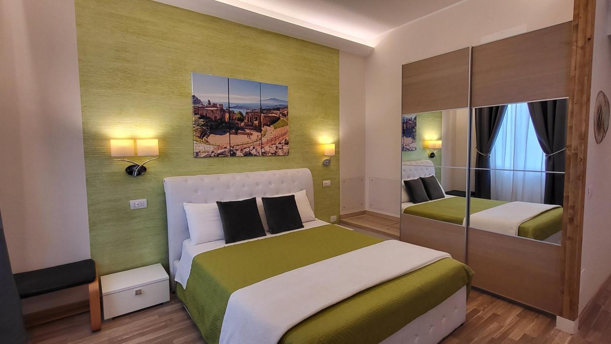 I Due Grifoni Studio Flat Taormina Dış mekan fotoğraf