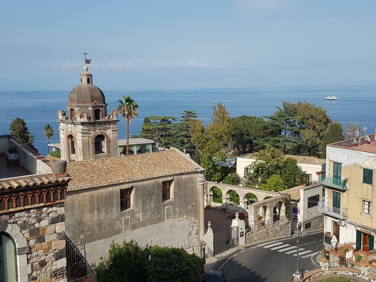 I Due Grifoni Studio Flat Taormina Dış mekan fotoğraf